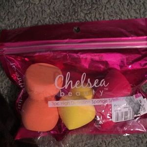 Brand new 3 pack of beauty makeup sponges